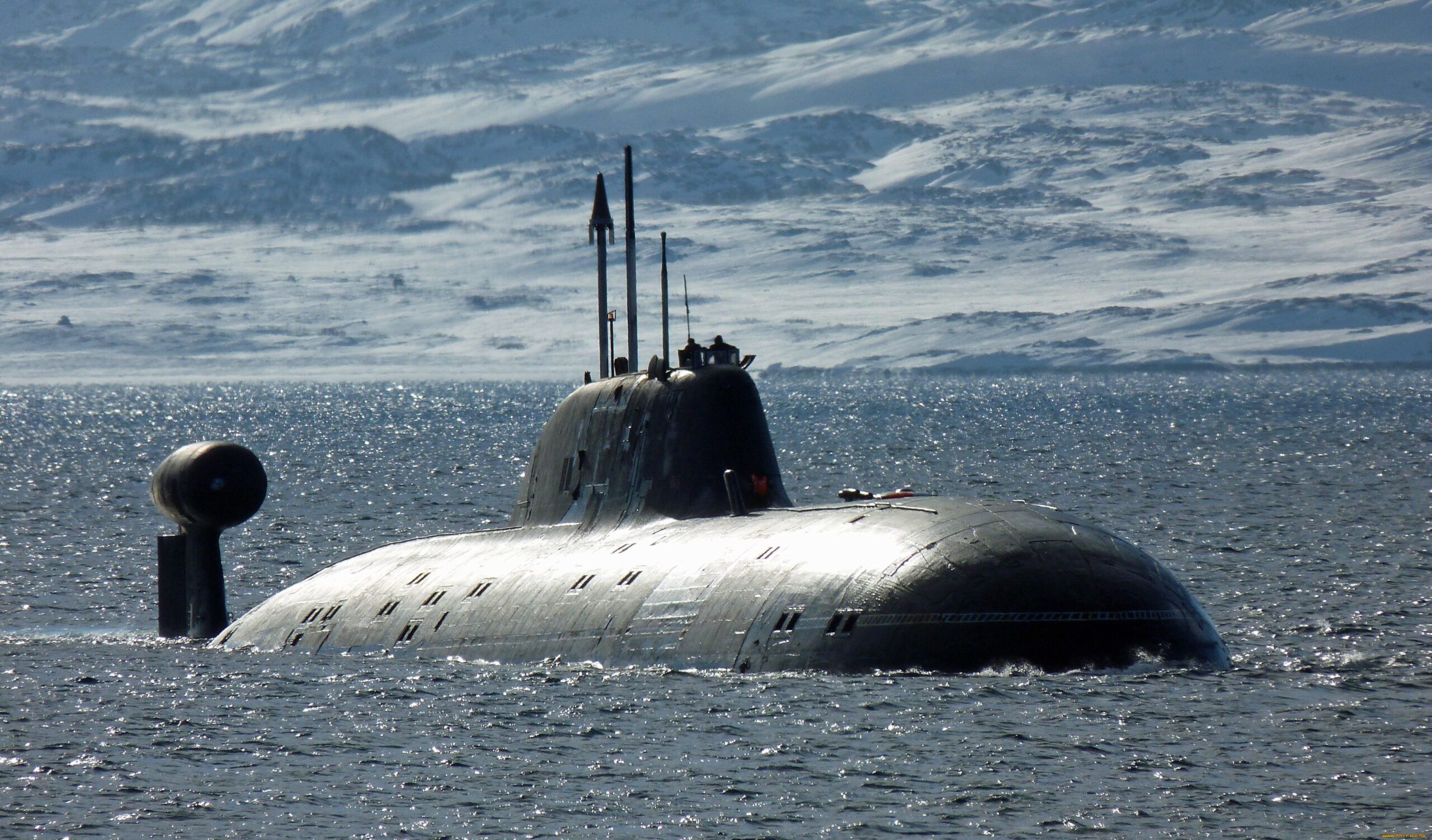 Sous-marins russes modernes : aperçu, caractéristiques, perspectives.
